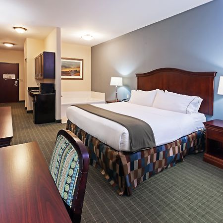 Holiday Inn Express Hotel & Suites Henderson - Traffic Star By Ihg Exteriér fotografie