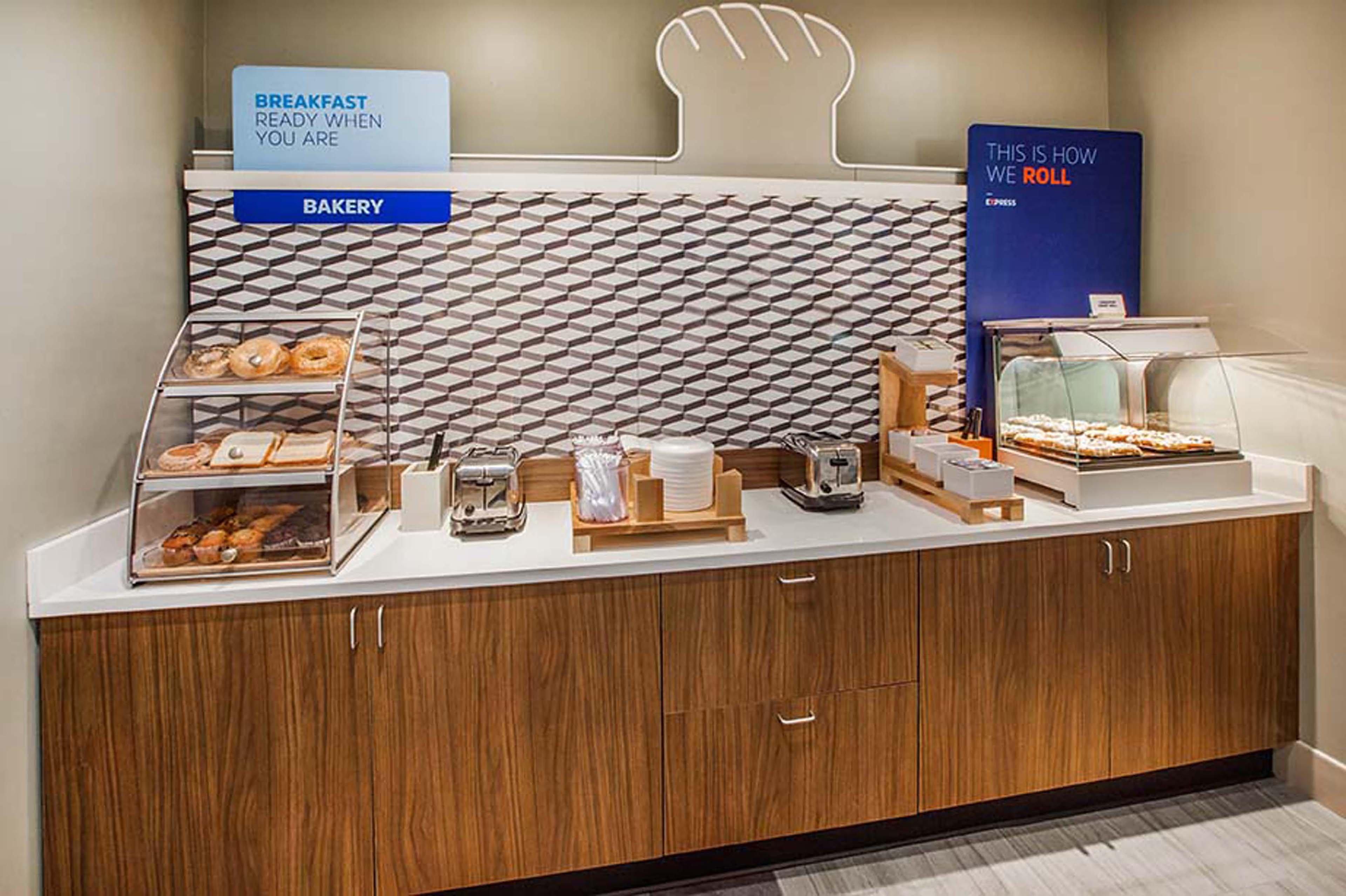 Holiday Inn Express Hotel & Suites Henderson - Traffic Star By Ihg Exteriér fotografie
