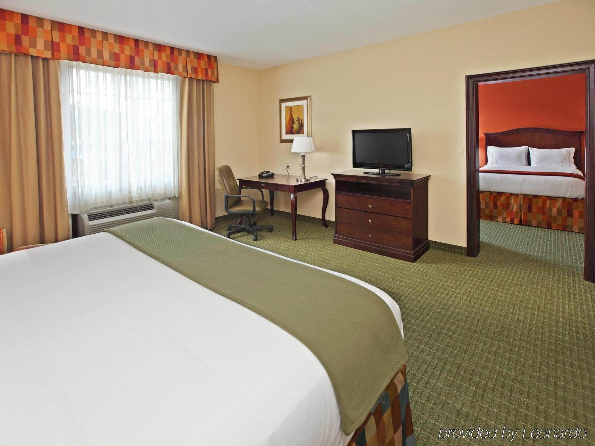 Holiday Inn Express Hotel & Suites Henderson - Traffic Star By Ihg Pokoj fotografie